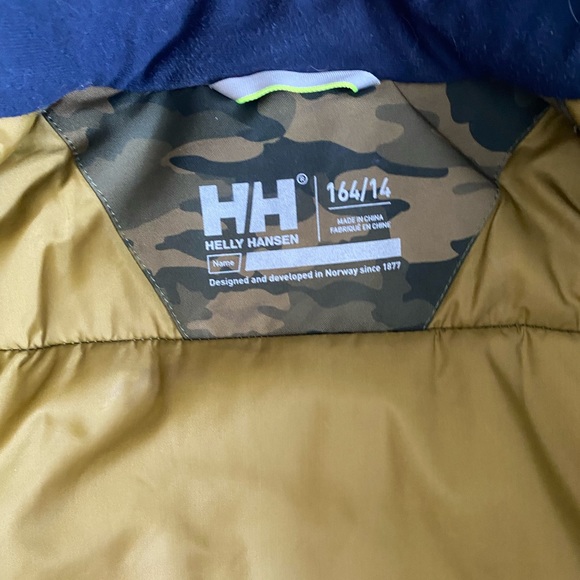 Boys size Large (14) Helly Hansen winter coat - Picture 2 of 2